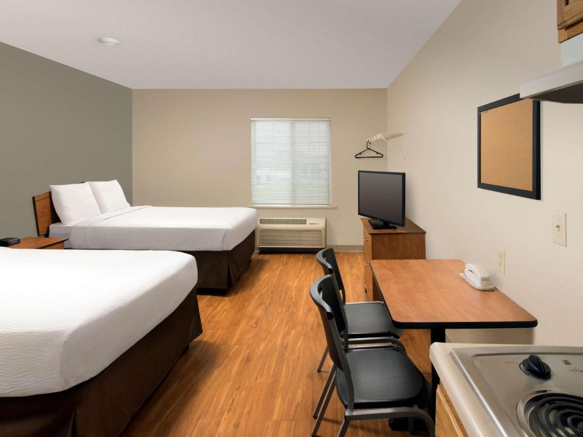 WoodSpring Suites Louisville Clarksville Eksteriør billede
