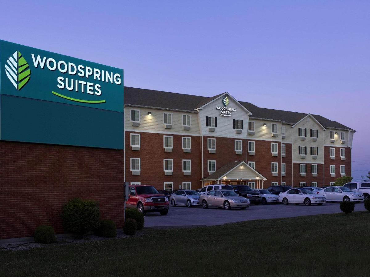 WoodSpring Suites Louisville Clarksville Eksteriør billede