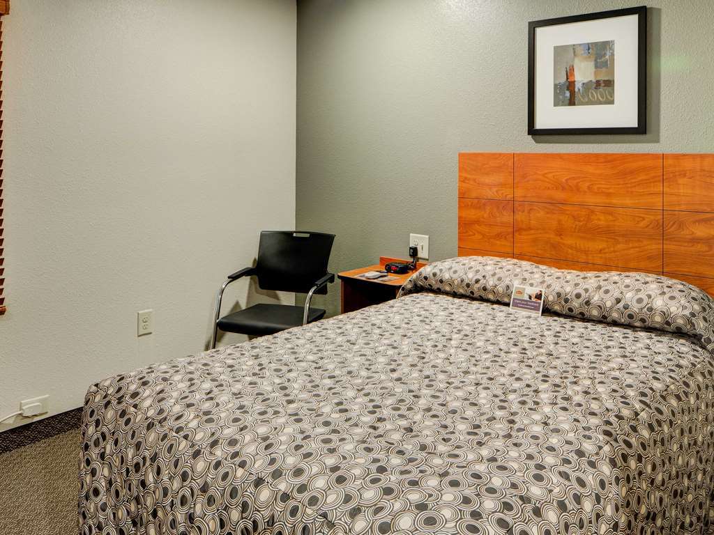 WoodSpring Suites Louisville Clarksville Værelse billede