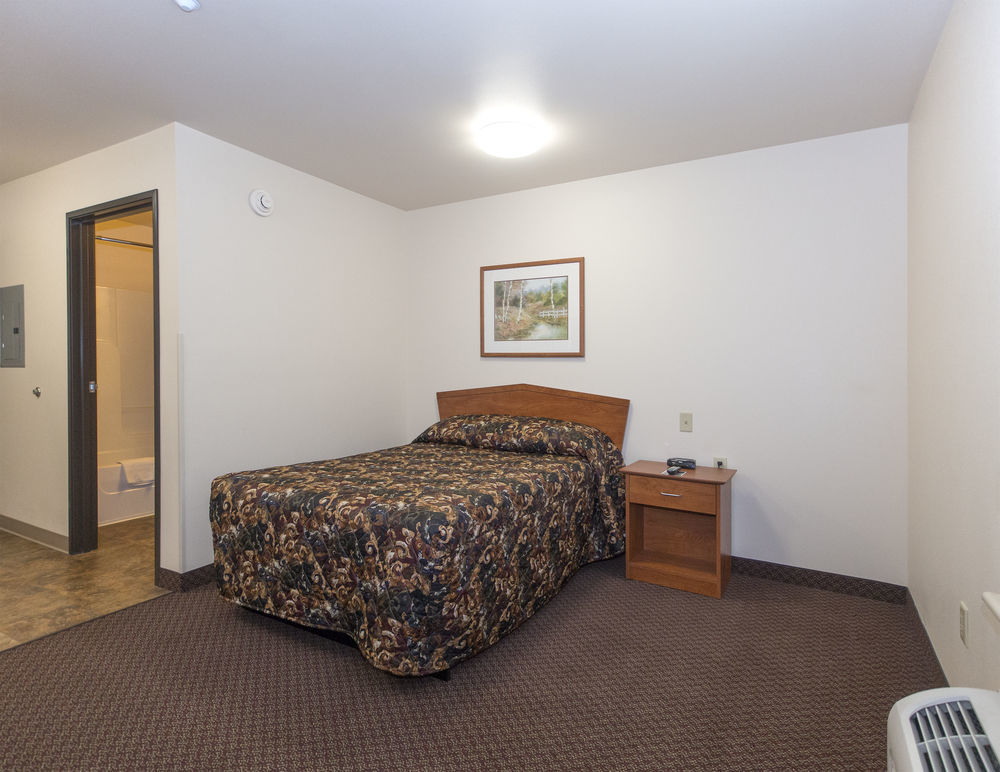 WoodSpring Suites Louisville Clarksville Eksteriør billede
